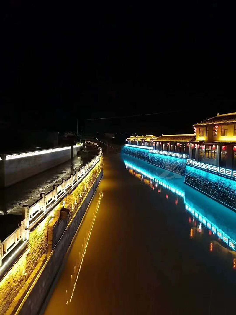 一河兩岸亮化